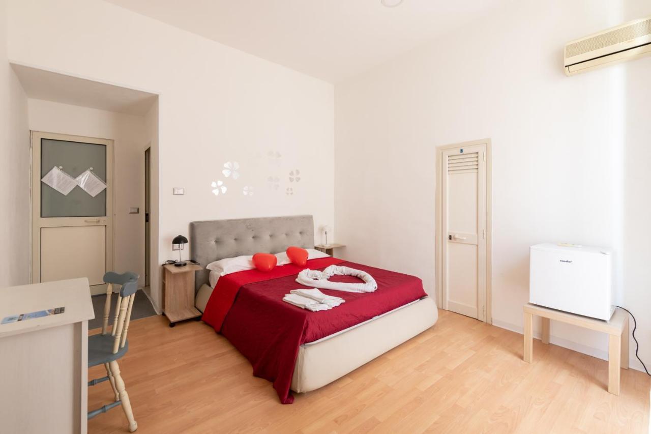 Madb&B Napels Buitenkant foto